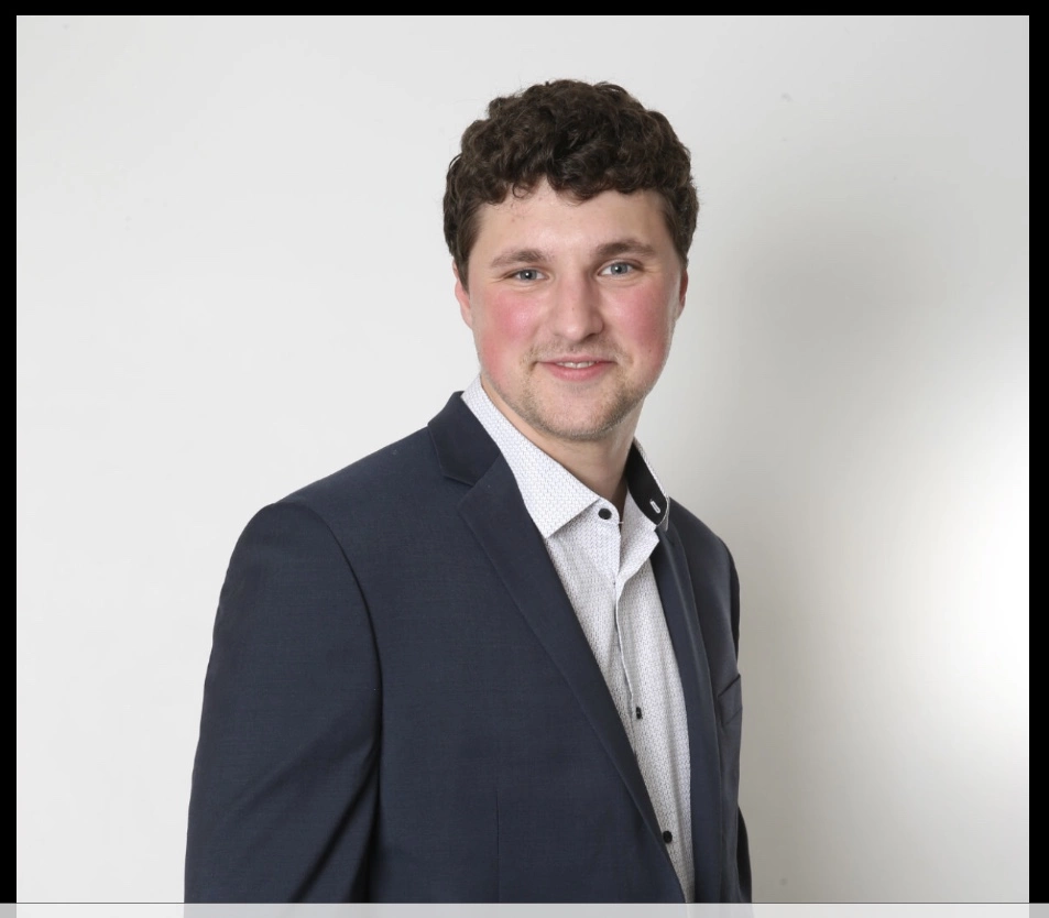 Illia Melnyk, Mississauga, Real Estate Agent