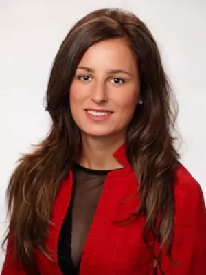 Anna Wnuczek, Mississauga, Real Estate Agent