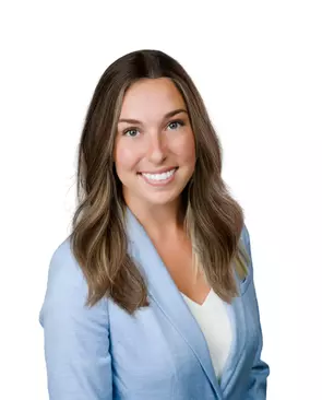 Abbe Sheedy, London, Real Estate Agent