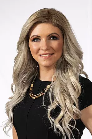 Abbey Briltz, Regina, Real Estate Agent