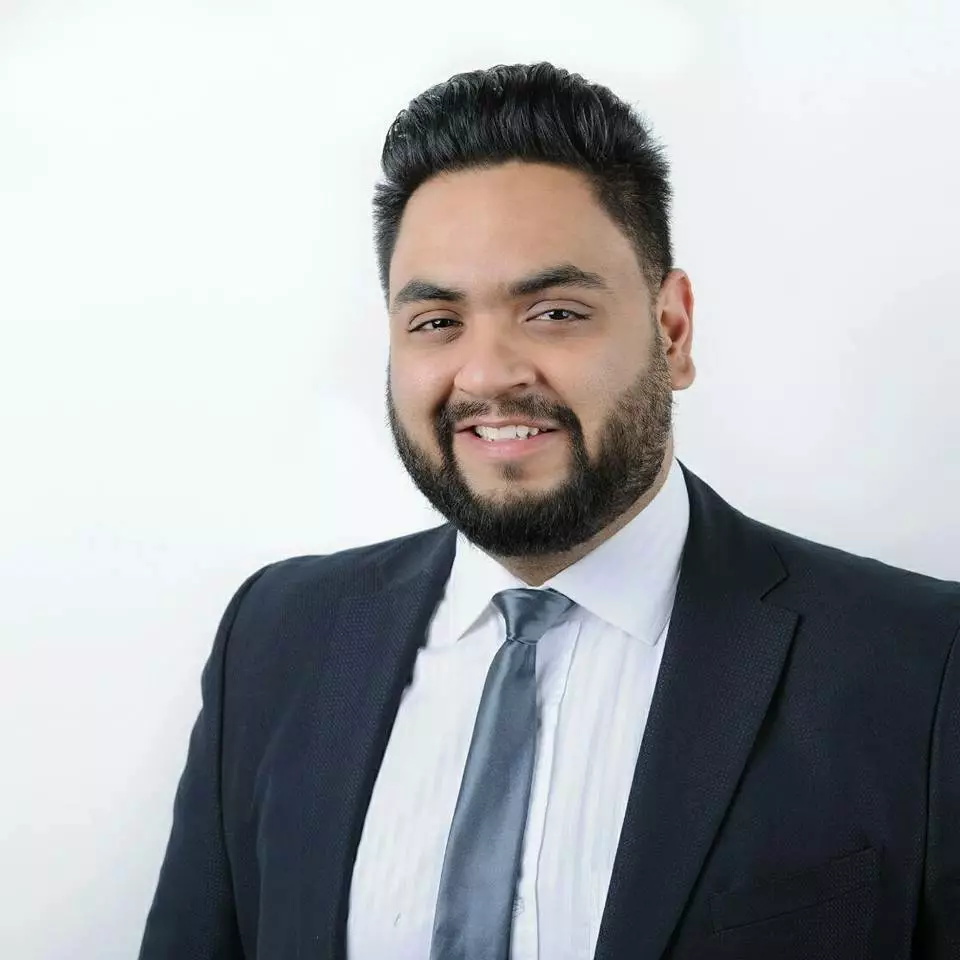 Achint Ahluwalia, Brampton, Real Estate Agent