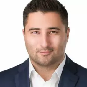 Adam Chahl, Vancouver, Real Estate Agent