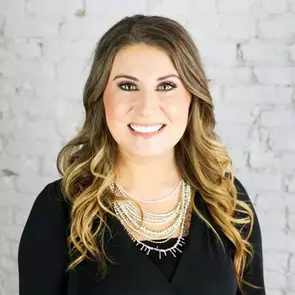 Adelina Rotar, Knoxville, Real Estate Agent