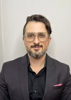 Adrian Catino, Montreal, Real Estate Agent