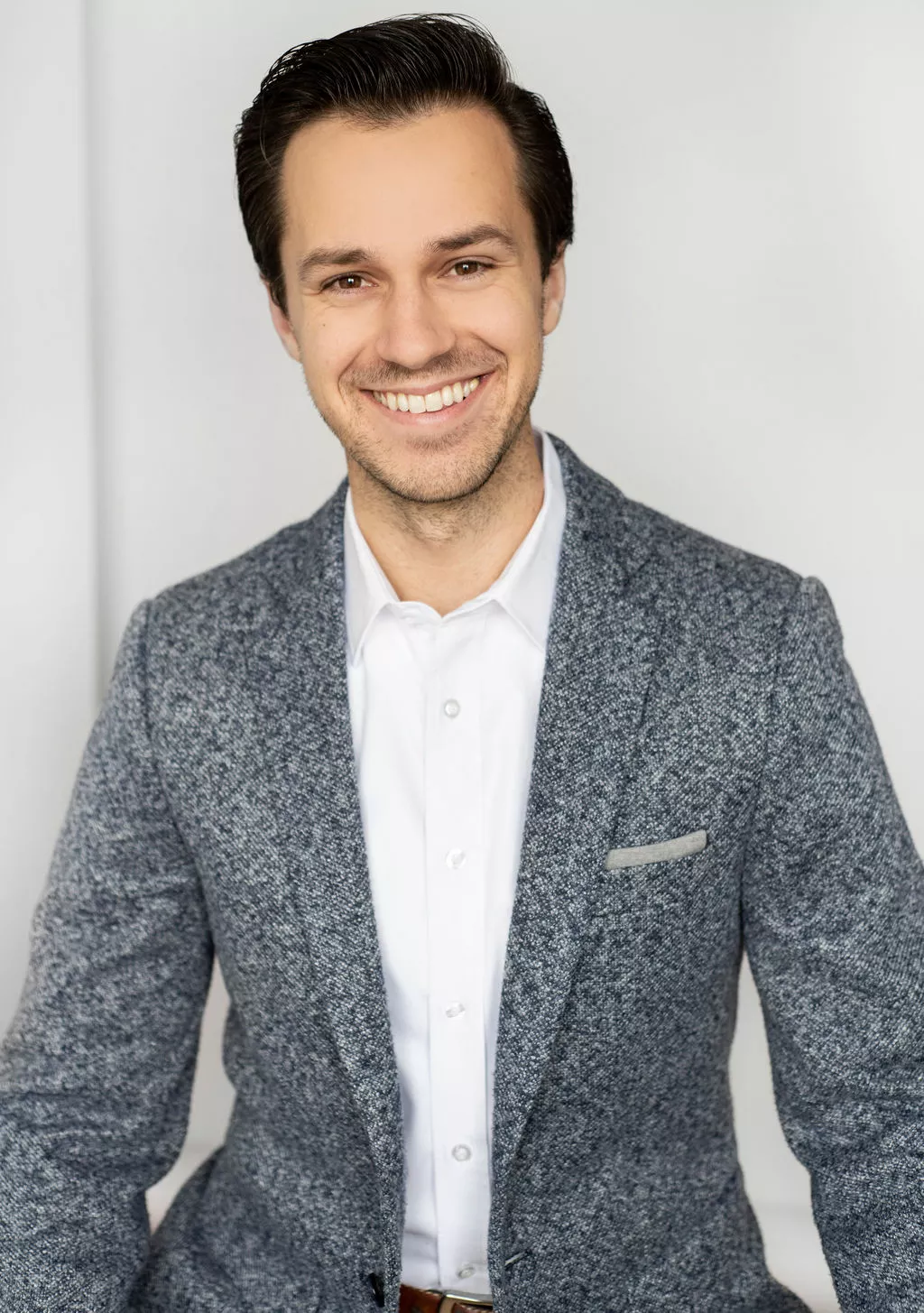 Alex Dvorak, Toronto, Real Estate Agent