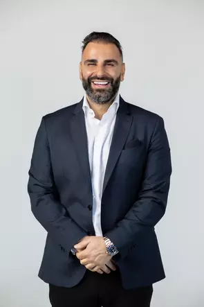 Alex Haddou, Laval, Real Estate Agent