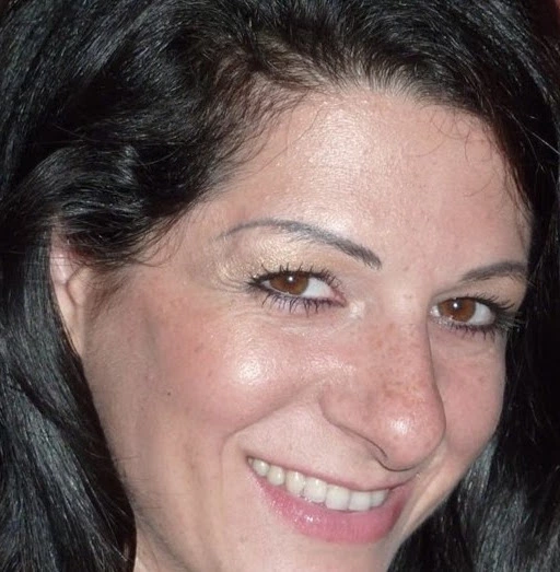 Alina Davidov, Miami Beach, Real Estate Agent