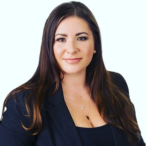 Amanda Kuegle, Winnipeg, Real Estate Agent