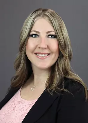 Amy Williams, Kitchener, Real Estate Agent