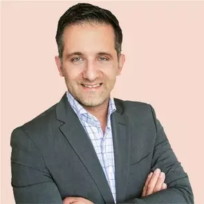 Andy Moayed, Hamilton, Real Estate Agent