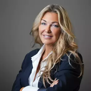 Angela Glazema, Abbotsford, Real Estate Agent