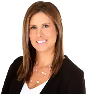 Ann Maika-Chartrand, Pembroke, Real Estate Agent