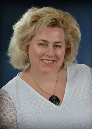 Annette O'Neil, Windsor, Real Estate Agent