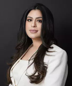 Anum Tariq, Milton, Real Estate Agent