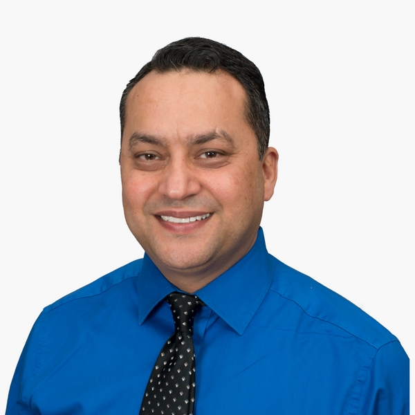 Anurag Sharma, Kitchener, Real Estate Agent