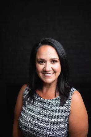 April Swanson, Winnipeg, Real Estate Agent