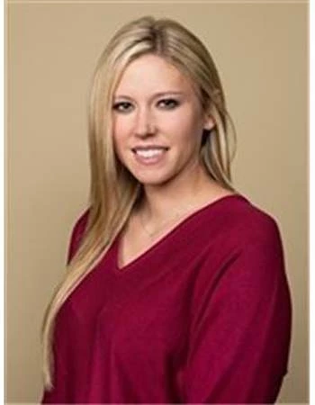 Ashley Neumann, Welland, Real Estate Agent