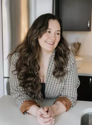 Beth Tallach, Hamilton, Real Estate Agent