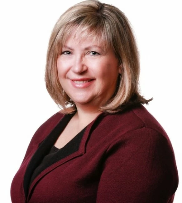 Beverley Easthope, St Catharines, Real Estate Agent