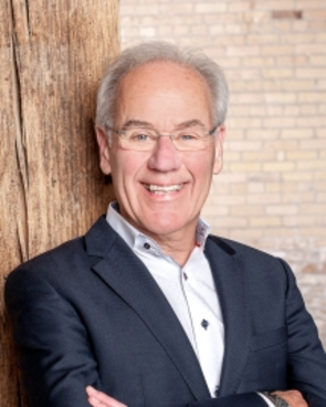 Bradley Douglas, Stratford, Real Estate Agent