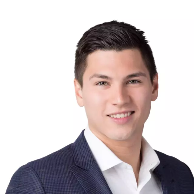 Brandon Gee-Moore, Burnaby, Real Estate Agent