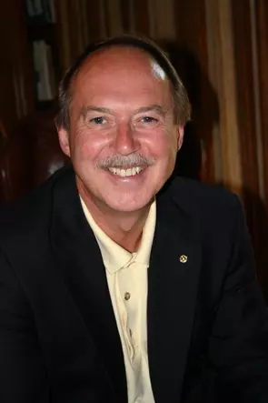 Bud Loughlin, London, Real Estate Agent