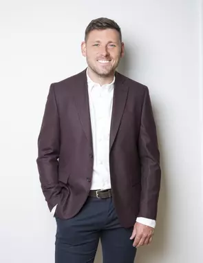 Calum Angus, London, Real Estate Agent