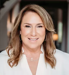 Celeste Linthicum, Leesburg, Real Estate Agent