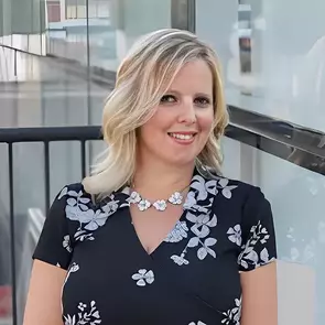 Chana Riley, Abbotsford, Real Estate Agent