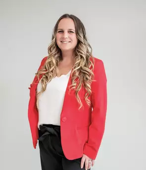 Chelsea Kay, Kingston, Real Estate Agent