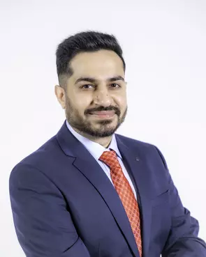 Cherub Dhamija, Edmonton, Real Estate Agent