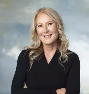 Cheryl Barnes, Victoria, Real Estate Agent