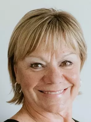 Cheryl Thurston, Winnipeg, Real Estate Agent