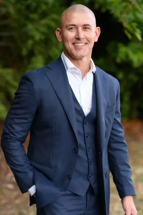 Chris Car, Vancouver, Real Estate Agent