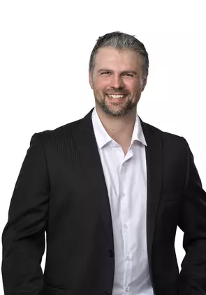 Chris Hanon, Penticton, Real Estate Agent