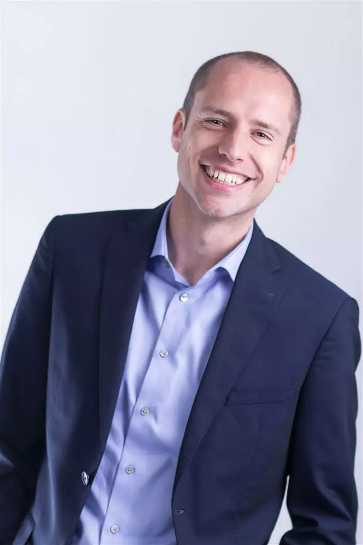 Christian Butzek, Vancouver, Real Estate Agent
