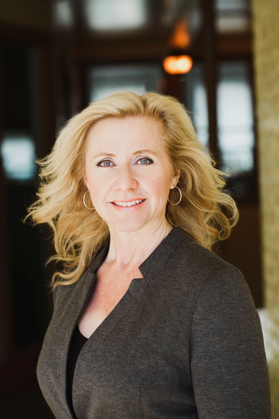 Christina Grey, Victoria, Real Estate Agent
