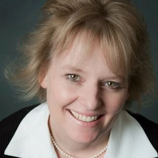Cindy Gregory, New Minas, Real Estate Agent