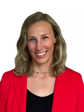 Claire Huemiller, Kincardine, Real Estate Agent