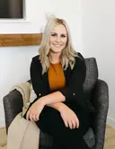 Cydney Schwartz, Saskatoon, Real Estate Agent