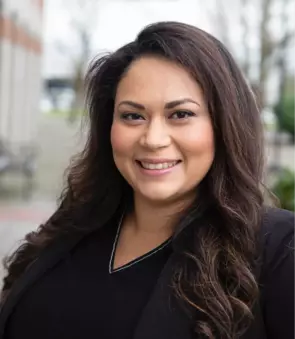 Damaris Gutierrez, Bellingham, Real Estate Agent