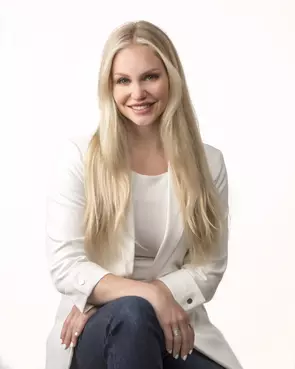 Danielle Charron, Fredericton, Real Estate Agent