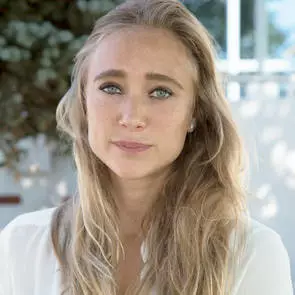 Daphne De Groot, Toronto, Real Estate Agent