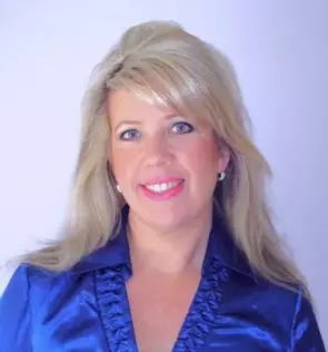 Darcee Proden, Coquitlam, Real Estate Agent