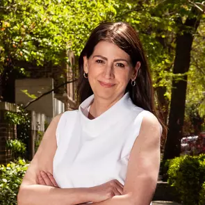 Debra Dobbs, Chicago, Real Estate Agent