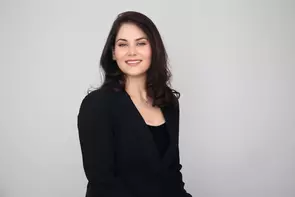 Delaram Farzin, Montreal, Real Estate Agent