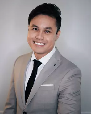 Dexter Romano, Toronto, Real Estate Agent