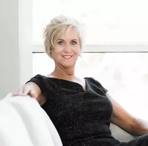 Edie McPhedran, Parksville, Real Estate Agent