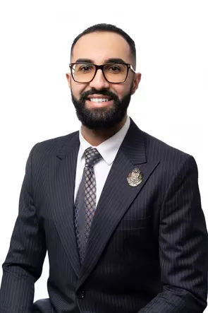 Ekam Sandhu, Surrey, Real Estate Agent
