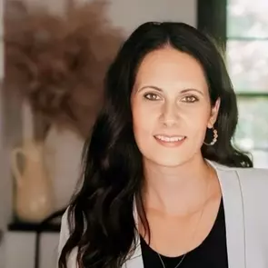 Elaine Yates, Cobourg, Real Estate Agent